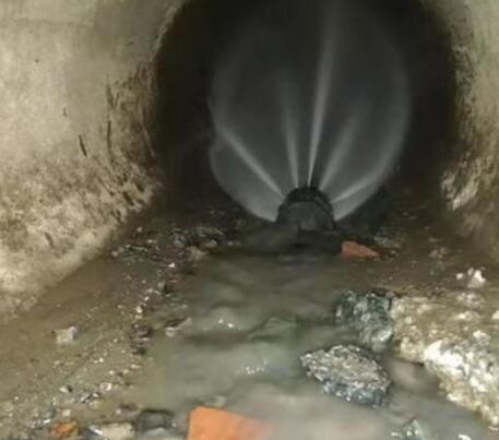 尖扎市政管道清淤