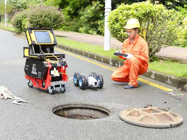 尖扎管道机器人检测