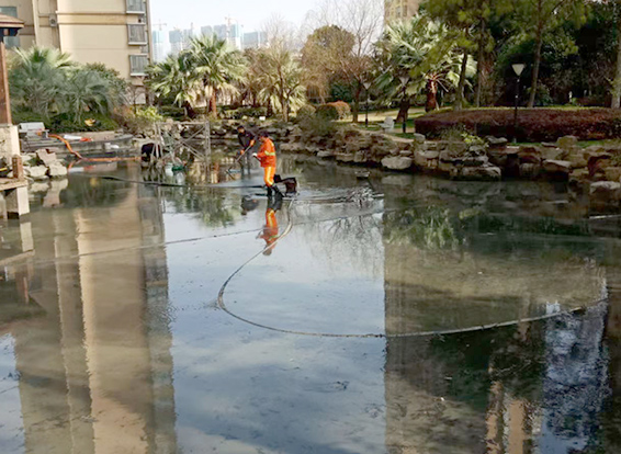 尖扎景观池淤泥清理